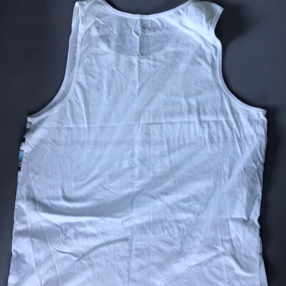 Volcom Tank Top Large - image 4